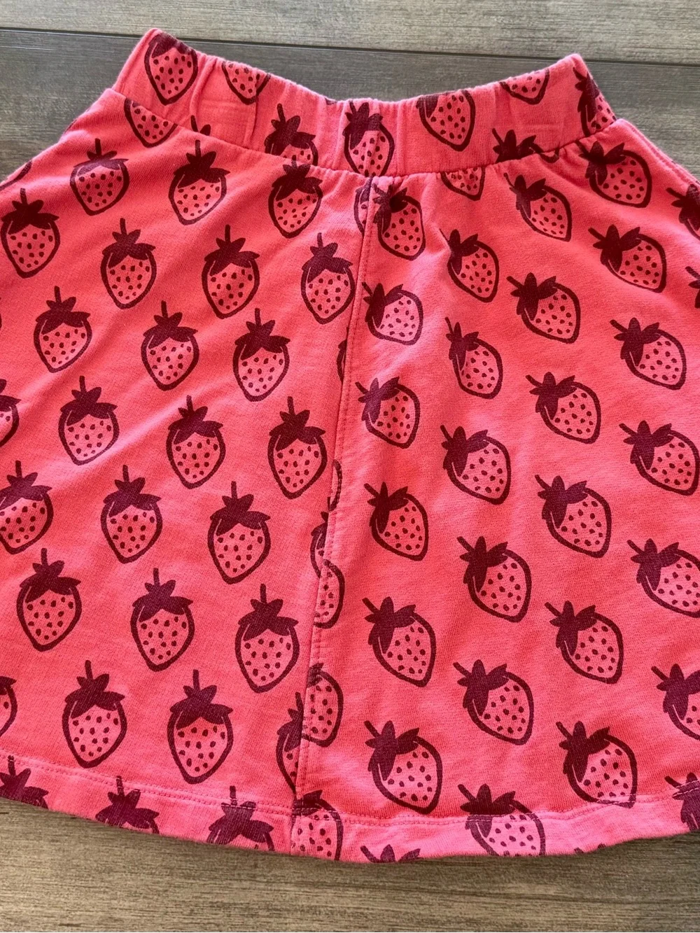 Tea Collection Girls' Strawberry Print Pink Skirt - size 7